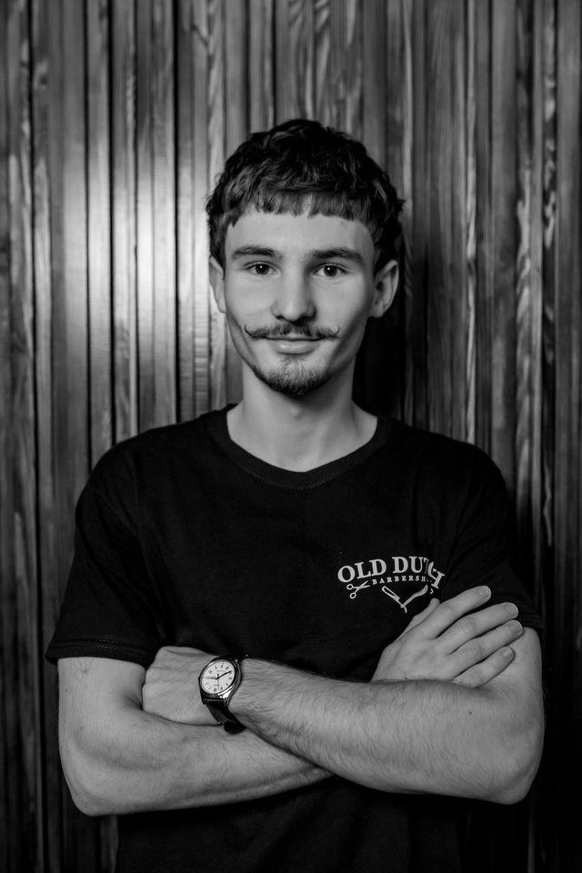 Top barber Serhiy